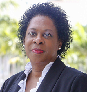 Geneva Gray Headshot